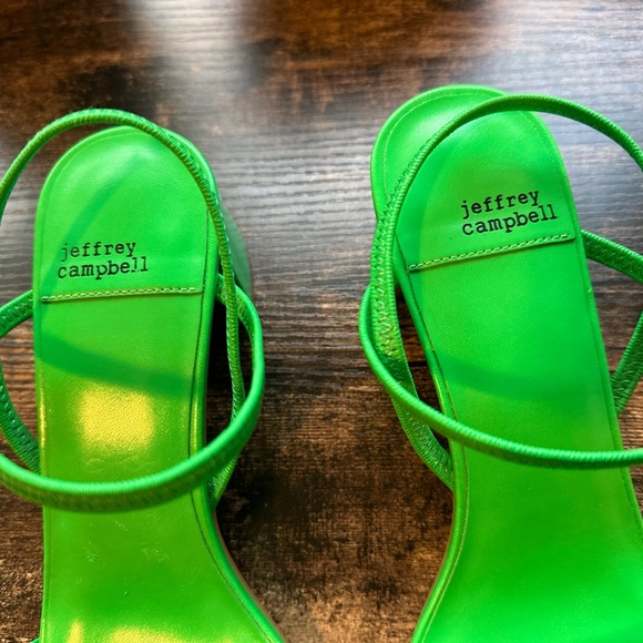 Jeffrey Campbell Women's Adapt Green Block Heels - Picture 13 of 16